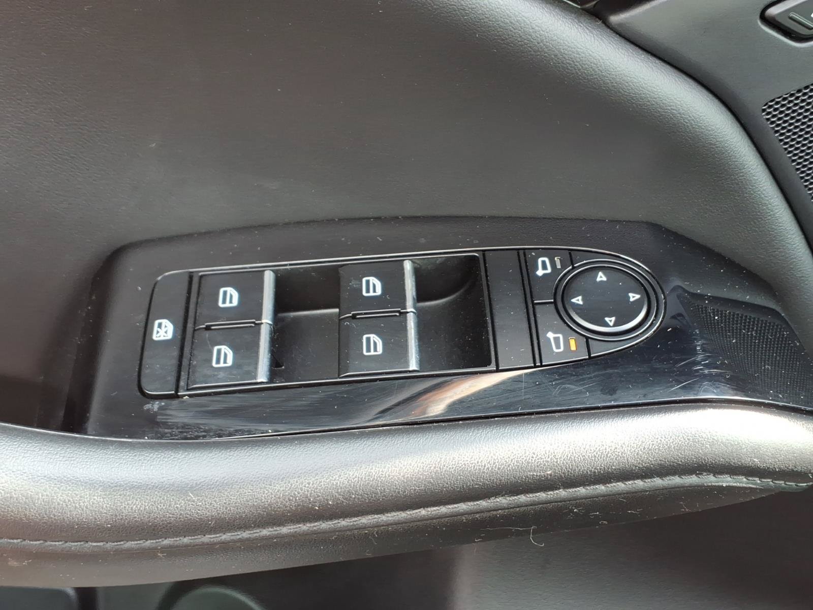 Used 2024 MAZDA MAZDA3 s FWD image 22