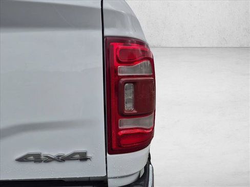 Used 2020 RAM 2500 Limited AWD/4WD image 19