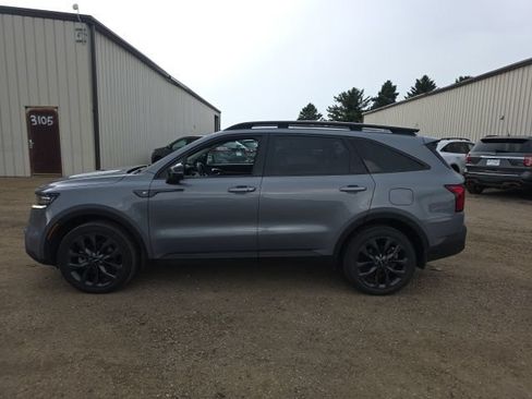 Used 2023 Kia Sorento SX Prestige AWD/4WD image 9