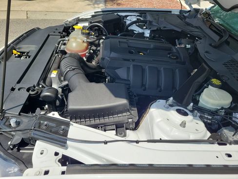 Used 2017 Ford Mustang Premium RWD image 39