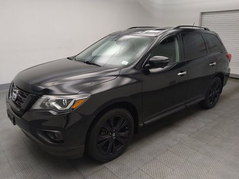 Used 2018 Nissan Pathfinder SL w/ Midnight Edition Package AWD/4WD image 2