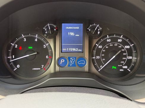 Used 2018 Lexus GX 460 Premium w/ Premium Package AWD/4WD image 20