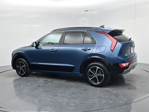 New 2026 Kia Niro SX image 5