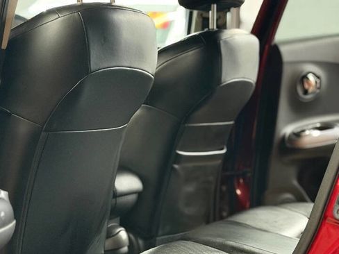 Used 2013 Nissan Juke SL image 8