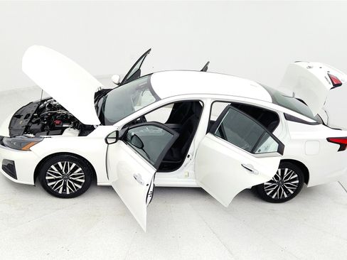 Used 2023 Nissan Altima 2.5 SV image 21