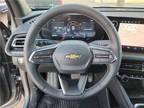 New 2026 Chevrolet Traverse LT image 18