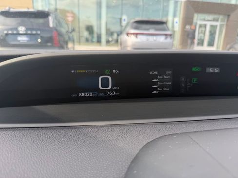 Used 2020 Toyota Prius Prime Limited image 9