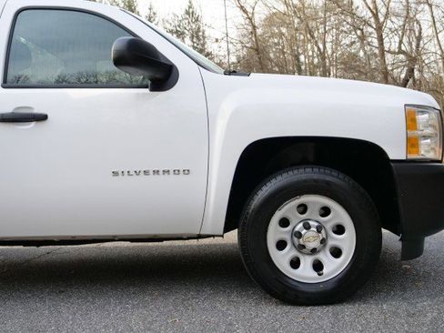 Used 2013 Chevrolet Silverado 1500 W/T image 24