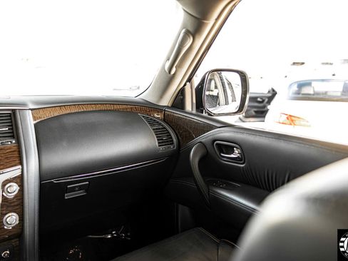 Used 2019 Nissan Armada Platinum w/ Captain's Chairs Package image 43