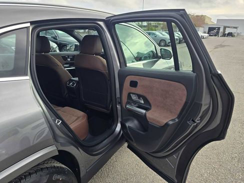 New 2026 Mercedes-Benz GLA 35 AMG 4MATIC image 14