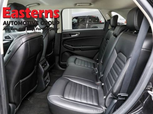 Used 2020 Ford Edge SEL image 21
