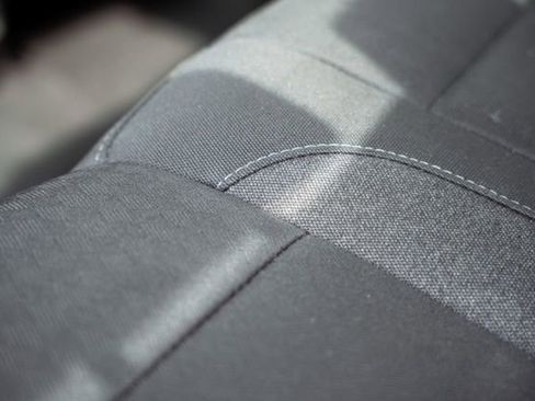 Used 2025 Chevrolet Silverado 1500 Custom image 33