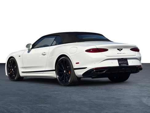 New 2025 Bentley Continental GT Mulliner image 3