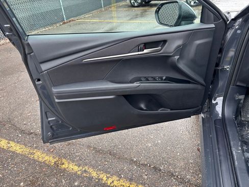 Used 2025 Toyota Camry LE image 20