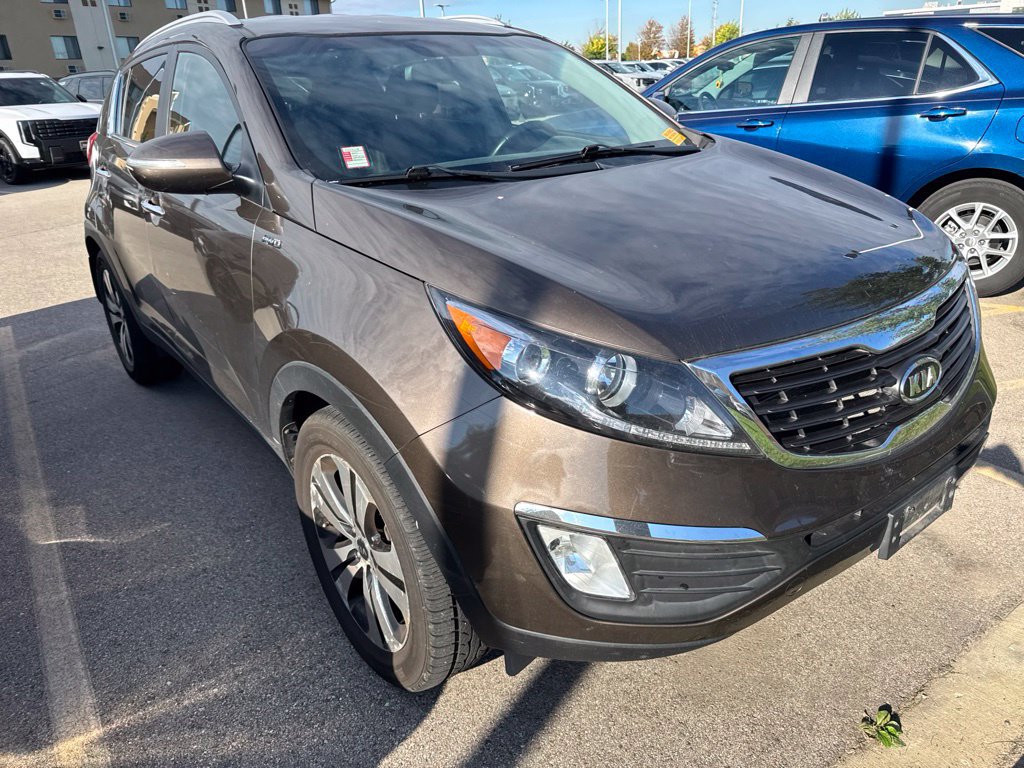 Used 2011 Kia Sportage EX AWD/4WD image 2