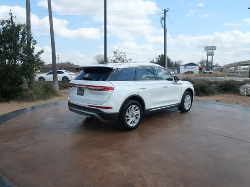 Used 2020 Lincoln Corsair FWD image 2