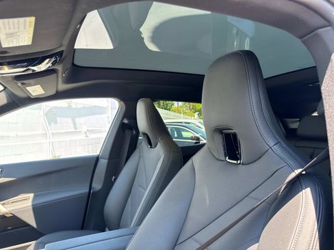 Used 2025 BMW iX xDrive50 w/ Convenience Package image 16