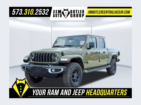 New 2026 Jeep Gladiator Mojave AWD/4WD image 1