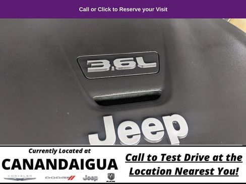 Used 2020 Jeep Gladiator Rubicon w/ Dual Top Group AWD/4WD image 19