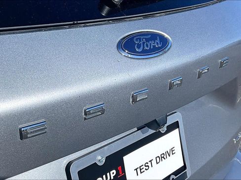 Used 2024 Ford Escape ST-Line image 30