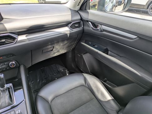 Used 2018 MAZDA CX-5 Touring w/ Preferred Equipment Package AWD/4WD image 16