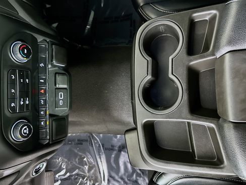 Used 2024 Chevrolet Silverado 1500 Custom Trail Boss w/ LPO, Dark Essentials Package AWD/4WD image 21