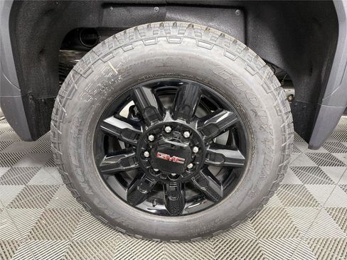 New 2026 GMC Sierra 2500 AT4 w/ AT4 Premium Plus Package AWD/4WD image 16