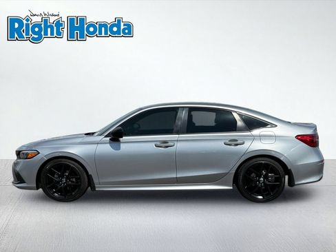 Certified 2024 Honda Civic Sport image 3