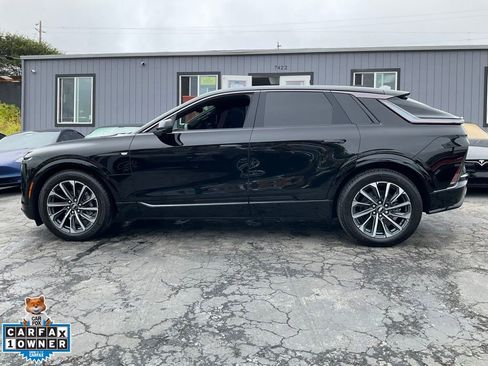 Used 2024 Cadillac Lyriq Sport RWD image 5