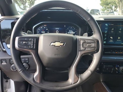 Used 2024 Chevrolet Silverado 1500 High Country image 28