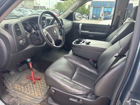 Used 2008 Chevrolet Silverado 1500 LT w/ Power Pack Plus RWD image 8