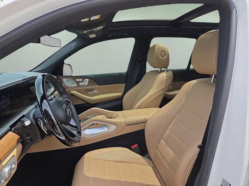 Used 2024 Mercedes-Benz GLE 350 4MATIC image 10