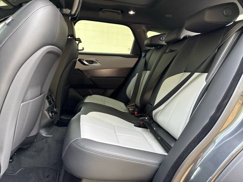 Used 2026 Land Rover Range Rover Velar Dynamic SE image 16