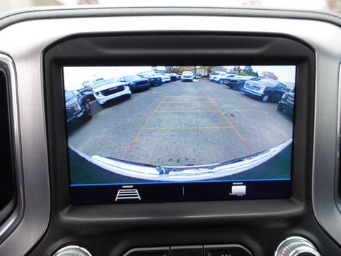 Used 2022 GMC Sierra 1500 SLE w/ X31 Off-Road Package image 48