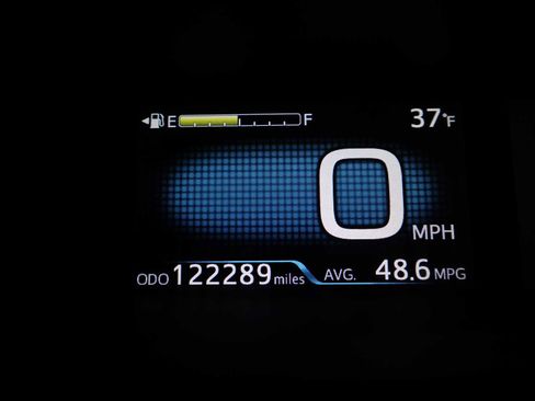 Used 2016 Toyota Prius Two image 20