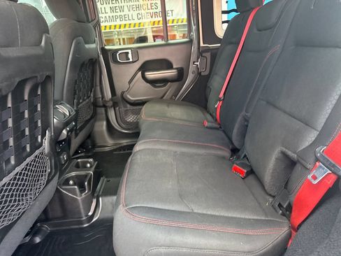 Used 2020 Jeep Wrangler Unlimited Rubicon w/ Quick Order Package 28Y Recon AWD/4WD image 40