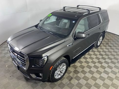 Used 2021 GMC Yukon SLT w/ SLT Luxury Package AWD/4WD image 18