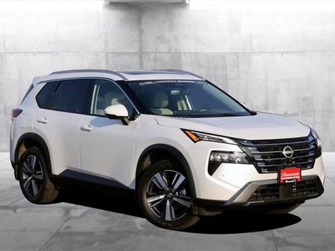 Certified 2024 Nissan Rogue SL w/ SL Premium Package image 2