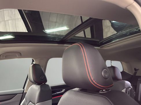 New 2026 Volkswagen Atlas Peak Edition image 20