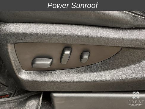 Used 2019 Chevrolet Tahoe Premier AWD/4WD image 23