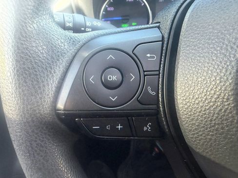 Used 2019 Toyota RAV4 XLE w/ Convenience Package AWD/4WD image 13