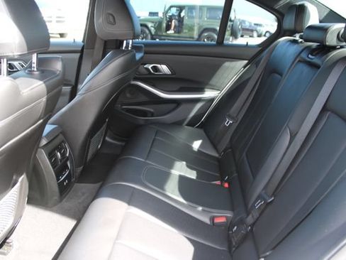 Used 2022 BMW 330e w/ Convenience Package RWD image 41