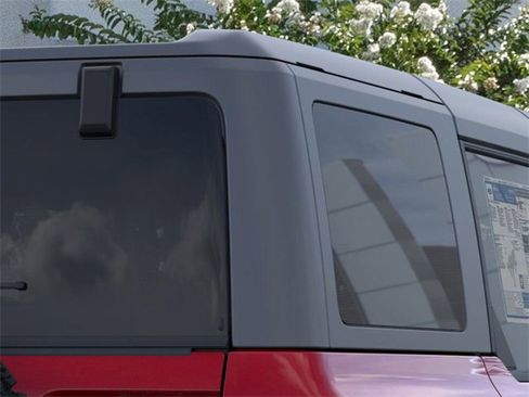 New 2025 Ford Bronco Badlands image 25