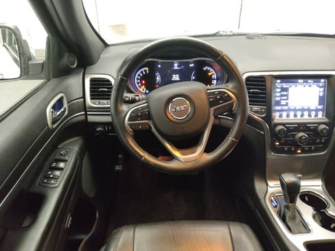 Used 2018 Jeep Grand Cherokee Limited RWD image 22