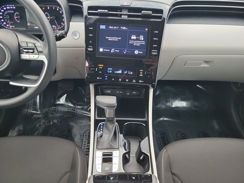 Used 2024 Hyundai Tucson SEL image 17