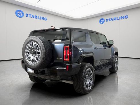 Certified 2025 GMC Hummer EV 3X AWD/4WD image 9