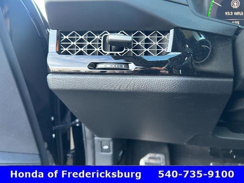 Certified 2025 Honda Accord Sport image 25