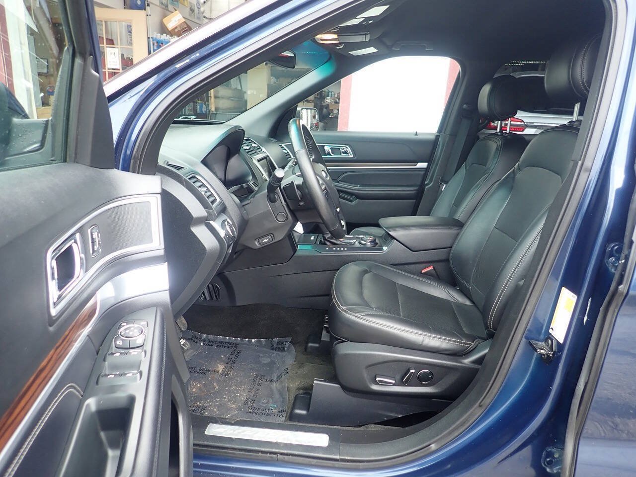 Used 2016 Ford Explorer Limited AWD/4WD image 8
