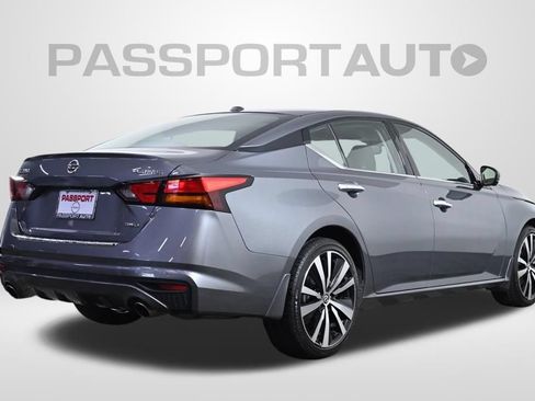 Used 2019 Nissan Altima 2.5 Platinum AWD/4WD image 8