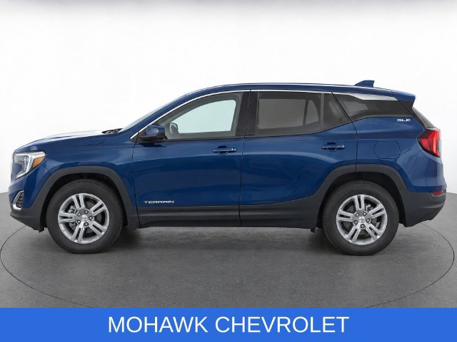 Used 2020 GMC Terrain SLE w/ LPO, Floor Liner Package AWD/4WD image 7
